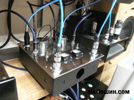 L-����������-����������