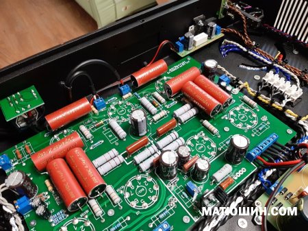 ATLAS TUBE �� STEREO V.1